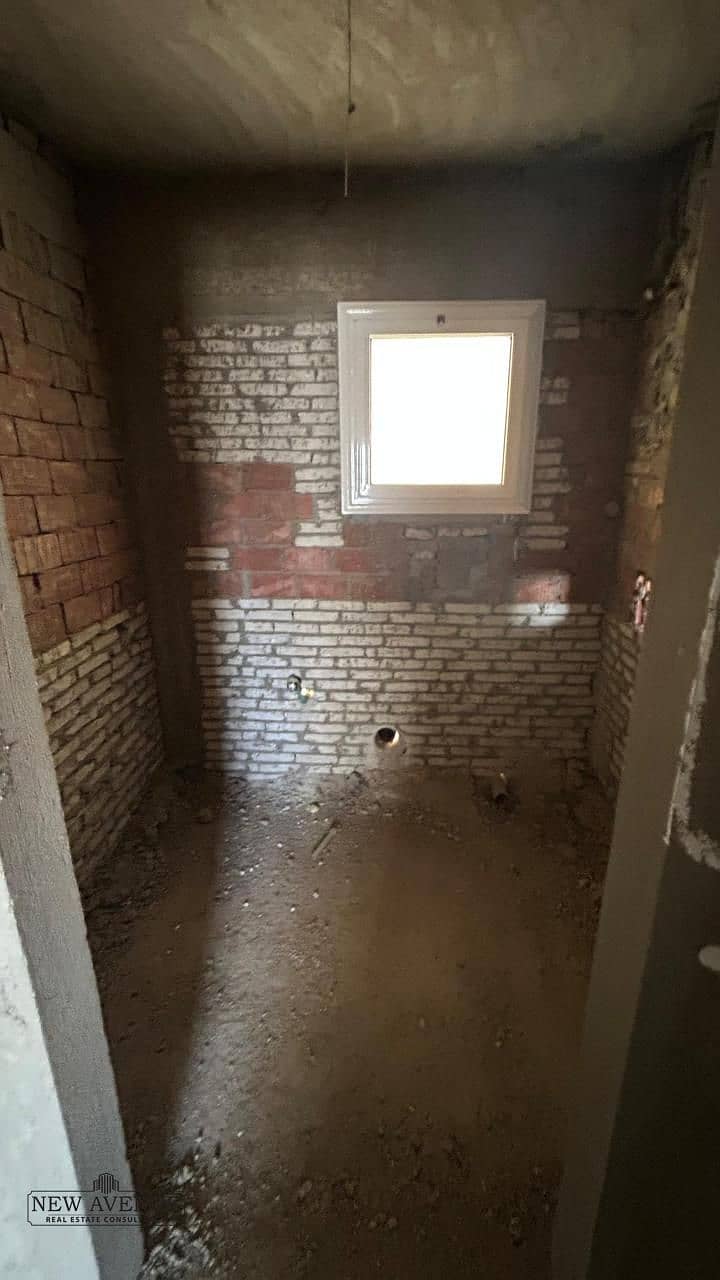 12 WhatsApp Image 2026-01-25 at 4.00. 09 PM (1). jpeg