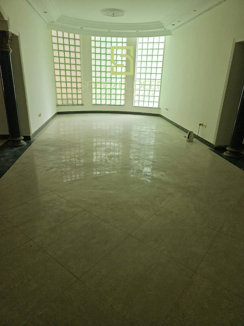 6 eb27070d-764d-4ebc-84b6-6e08fa155a1d. jpg