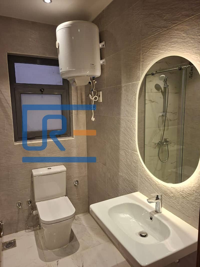 3 WhatsApp Image 2025-12-28 at 2.21. 17 PM (1). jpeg