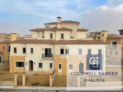 4 Bedroom Townhouse for Sale in New Cairo, Cairo - IMG-20251210-WA0000. jpg