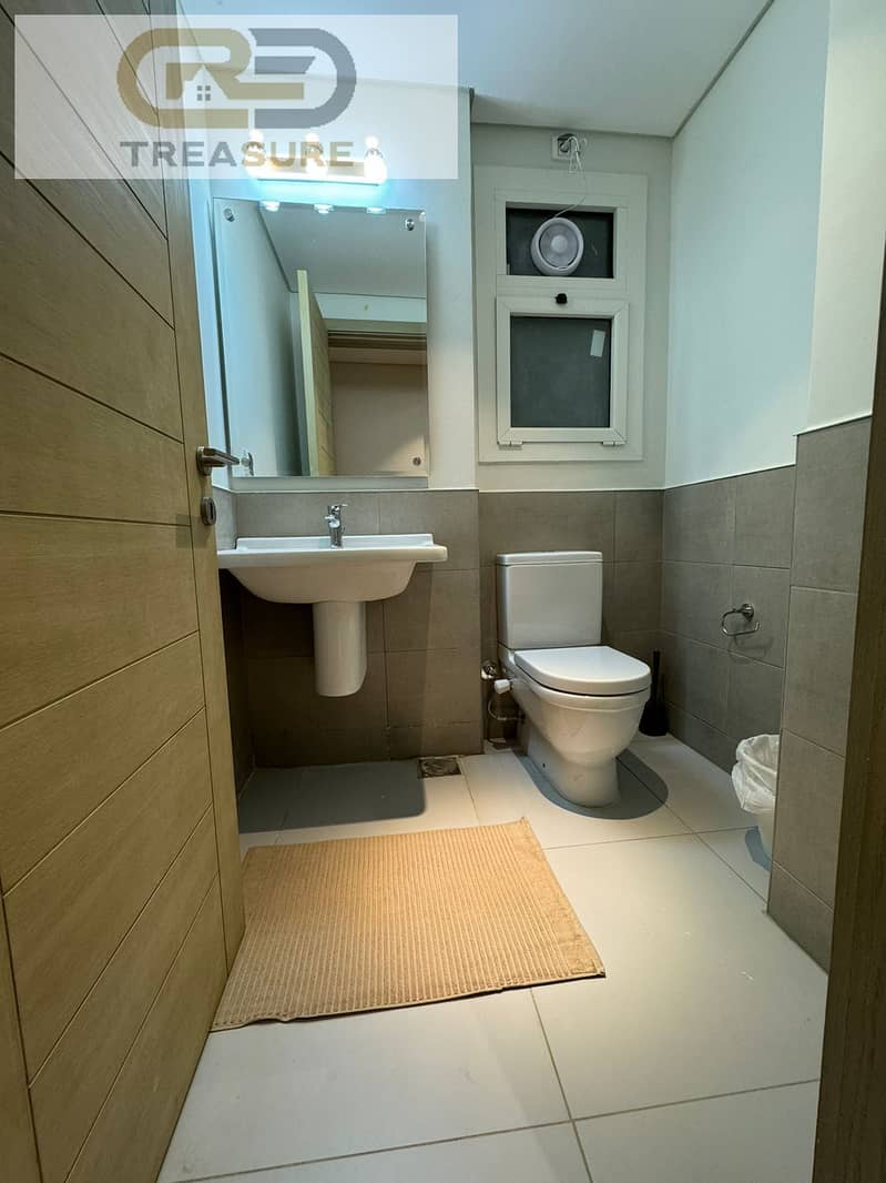 14 WhatsApp Image 2026-01-14 at 1.59. 34 PM (2). jpeg