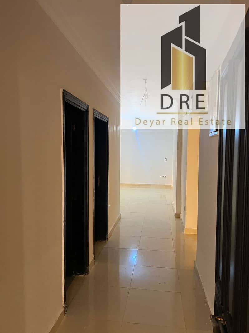 4 11bfe0c4-409b-4047-b547-540c20cb471c. jpg