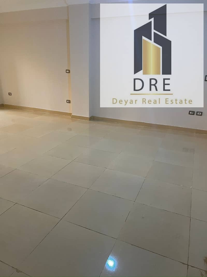 12 baec0200-e1e7-4bc1-abde-f09977e49ac7. jpg