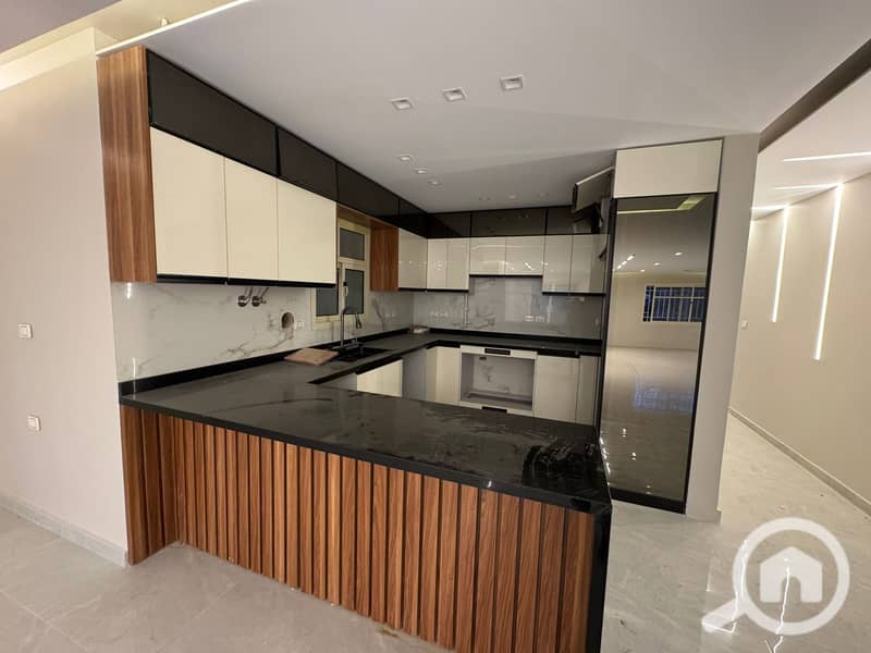 5 WhatsApp Image 2026-01-26 at 2.10. 21 PM (4). jpeg