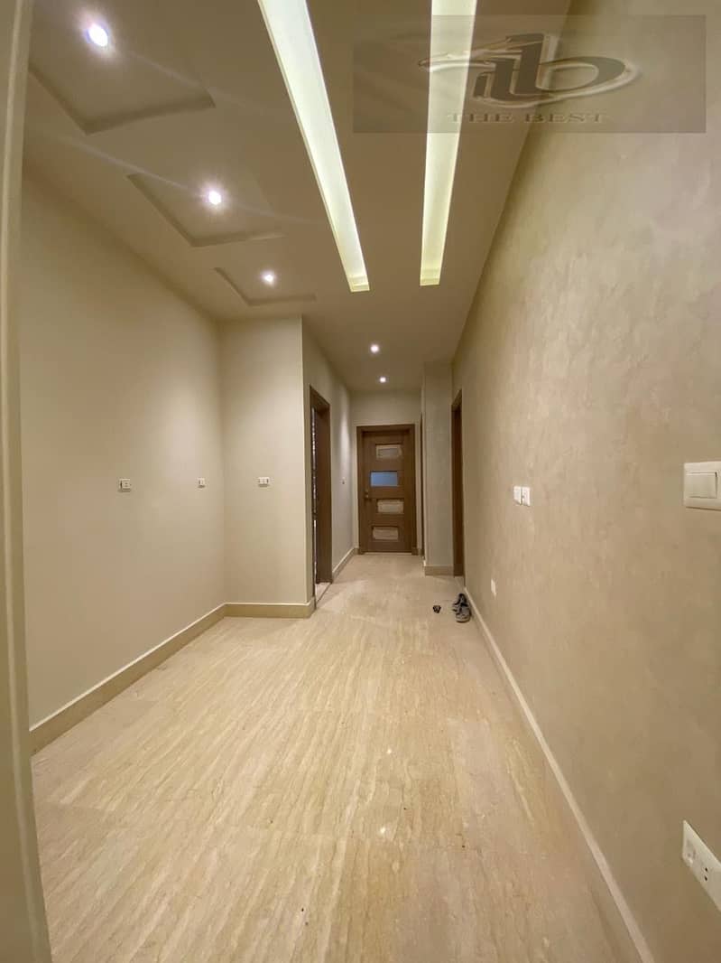 5 c9f47d8c-ea92-442e-8cdc-22f245f59300. jpeg