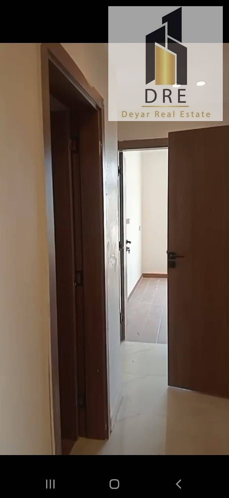 12 f73a40e6-bf93-4558-b7cf-88ea84bbdc31. jpg