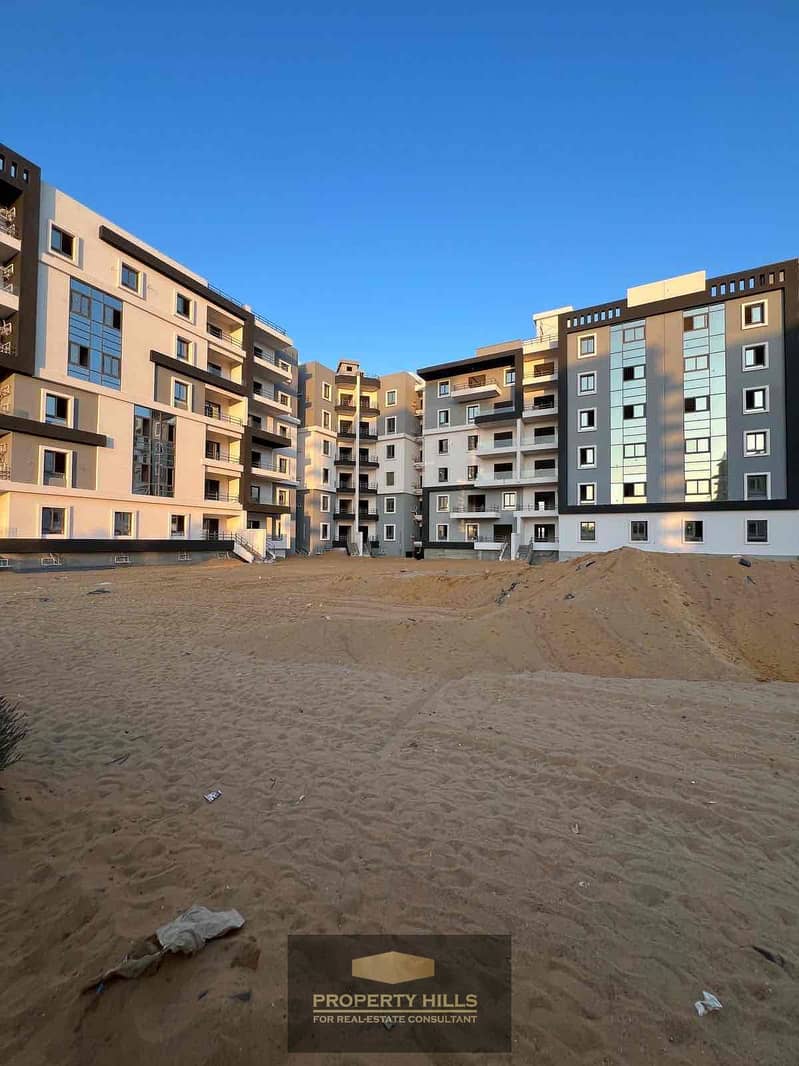 10 2b493204-749f-4efa-819c-b5994be5a6bb. jpg