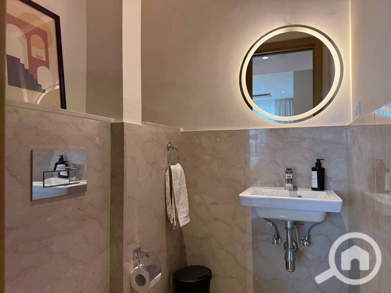 7 6c99ea70-471c-49da-a4db-9db52a29e9df. jpg