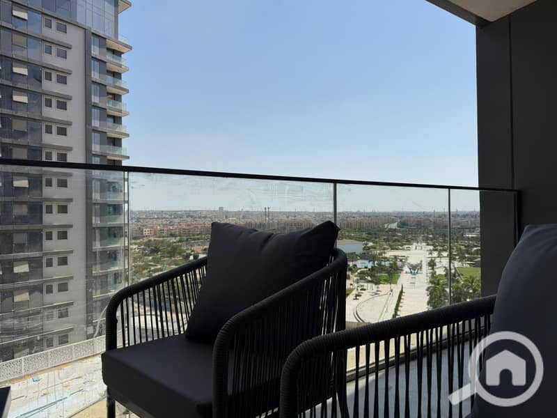 17 e089c57b-5001-4699-8416-6a45b64e1301. jpg