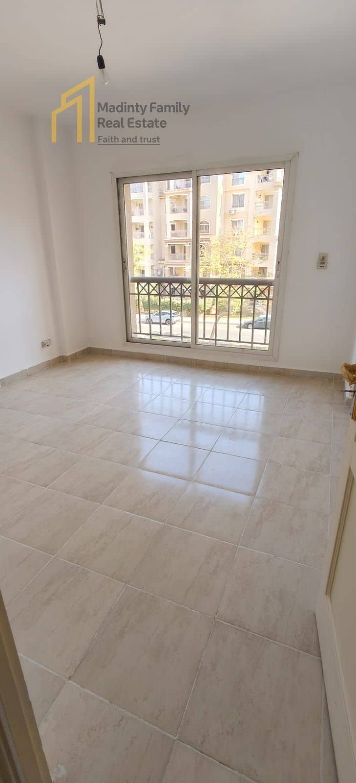 8 cb7efc58-def5-4e76-9fa9-2509ce51fb0b. jpg