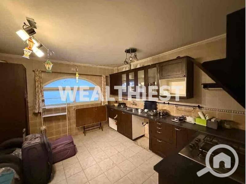 10 f20d96e3-ad3b-4b5d-8c7a-e116c968391f. jpg