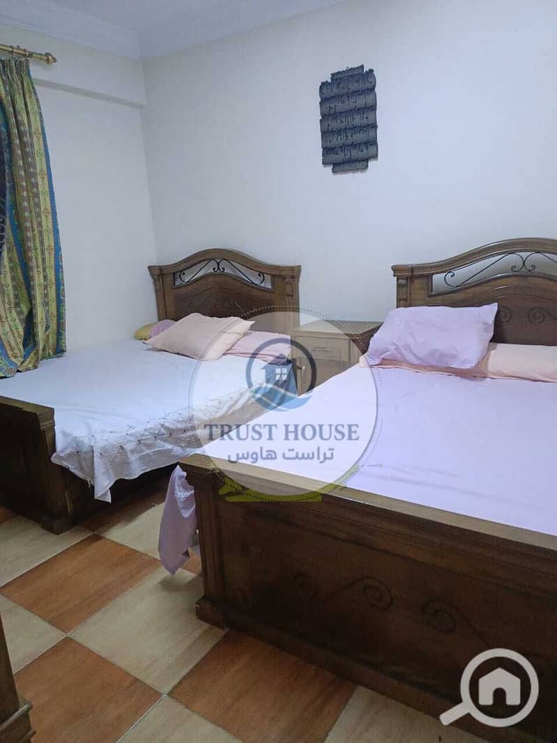 4 WhatsApp Image 2025-10-11 at 16.51. 05. jpeg