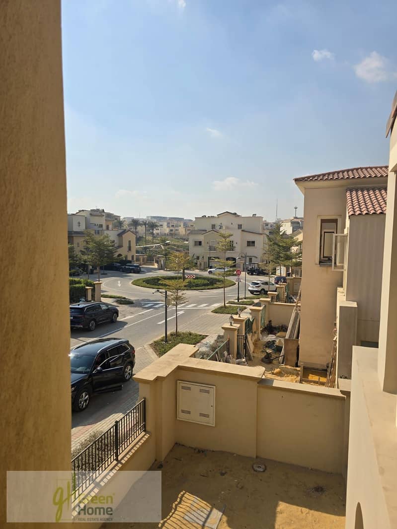 7 3e18efe4-2d44-4b8a-aa6f-976b75e6bb71. jpg