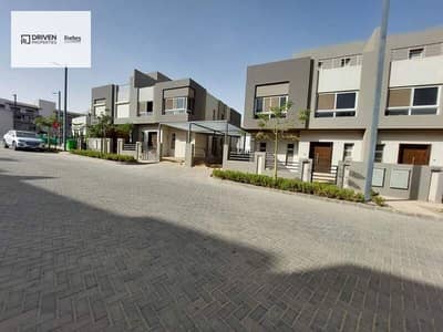 تاون هاوس 3 غرف نوم للبيع في الشيخ زايد، الجيزة - WhatsApp Image 2026-01-12 at 20.03. 52. jpeg