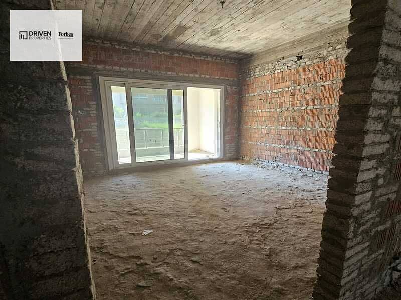 6 WhatsApp Image 2026-01-12 at 20.03. 57 (1). jpeg