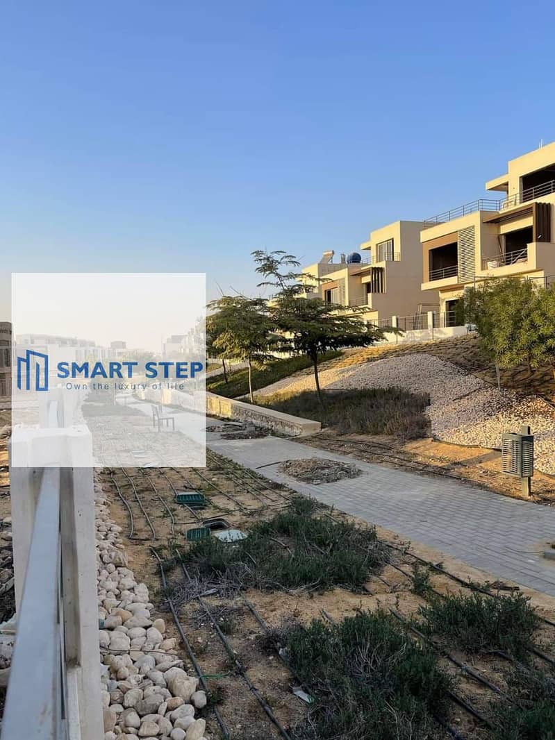 8 38c5bd2b-9e42-41a8-bec8-0ebf72d9b43c. jpg