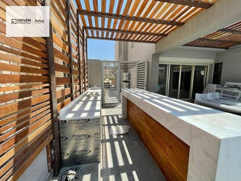 6 WhatsApp Image 2026-01-12 at 19.41. 30. jpeg