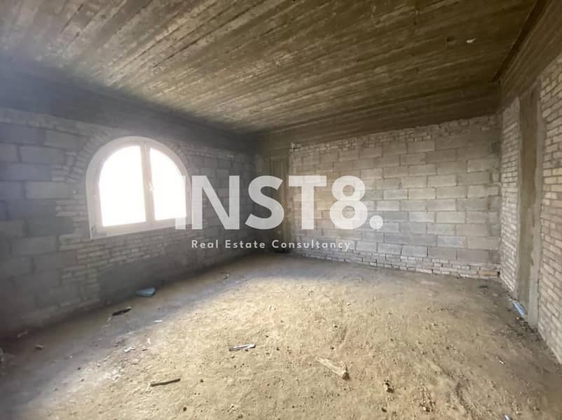 3 68eb7b40974ac_WhatsApp-Image-2025-10-10-at-11.42. 21_e23fbde1. jpg