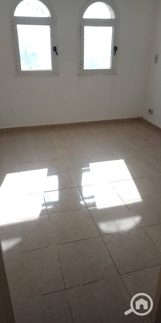 17 e4aa974a-7c62-479a-9962-7a2ed634b680. jpg