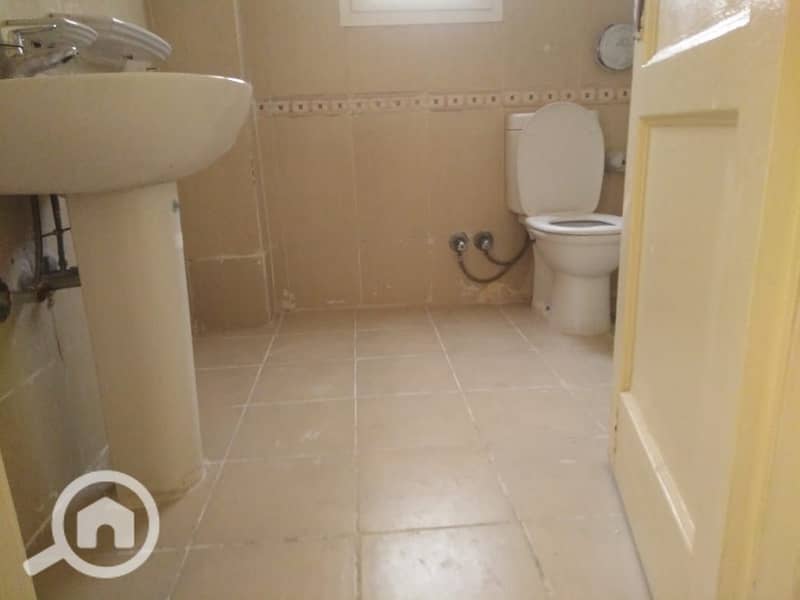 28 ffe0e83a-ee85-4306-9c0f-50fb23891f60. jpg