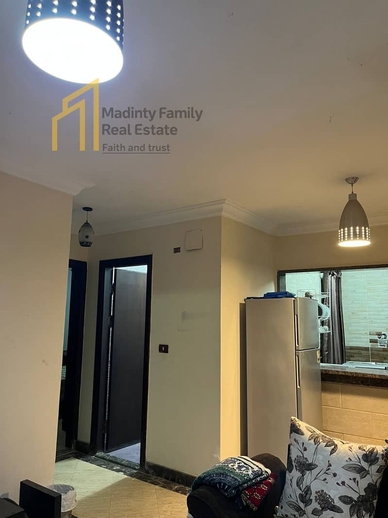 2 4bfff5a7-2f6f-474c-8ddc-10433f75c44b. jpg