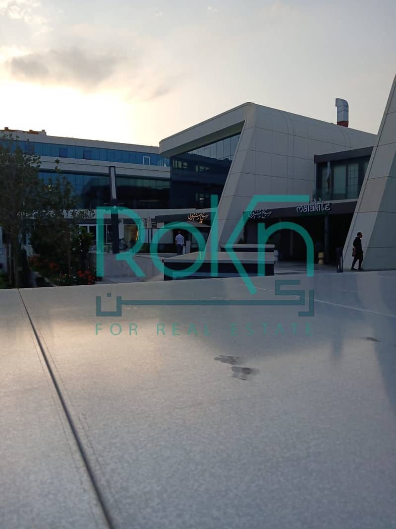 12 WhatsApp Image 2025-12-03 at 13.45. 21 (2). jpeg