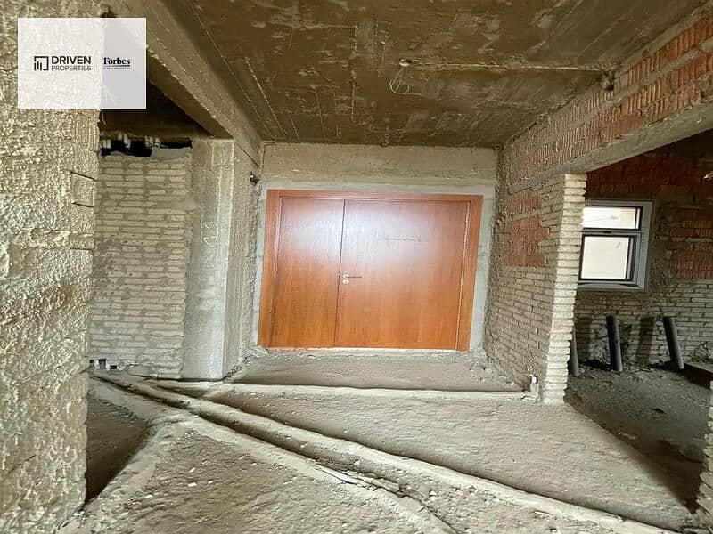 4 WhatsApp Image 2026-01-12 at 18.29. 37 (1). jpeg