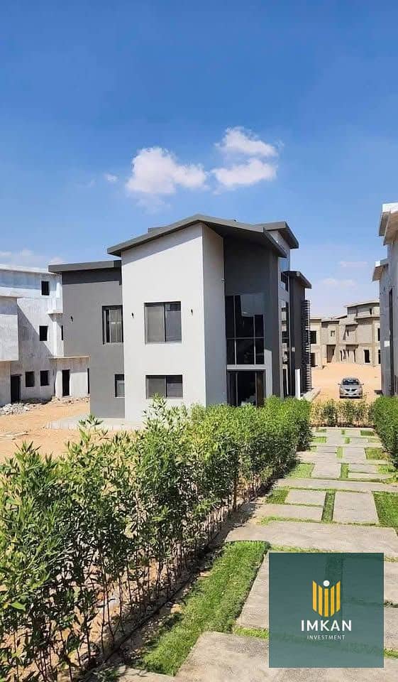 9 616316160_2415299962233484_3647453969368470162_n - Copy. jpg