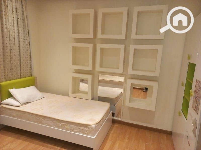 9 62554686-de0d-4080-818d-2042265b36d9. jpg