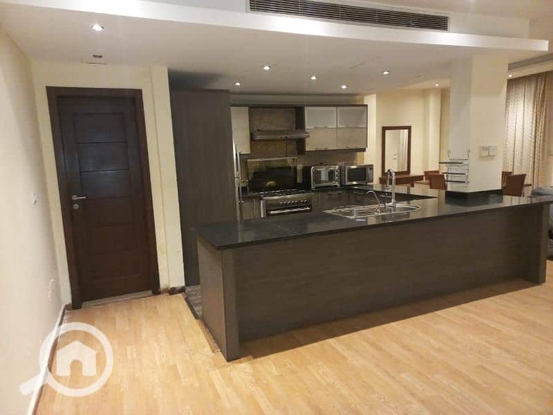 11 d199efb2-b3f6-46d5-ae96-4aeff1b34c0f. jpg