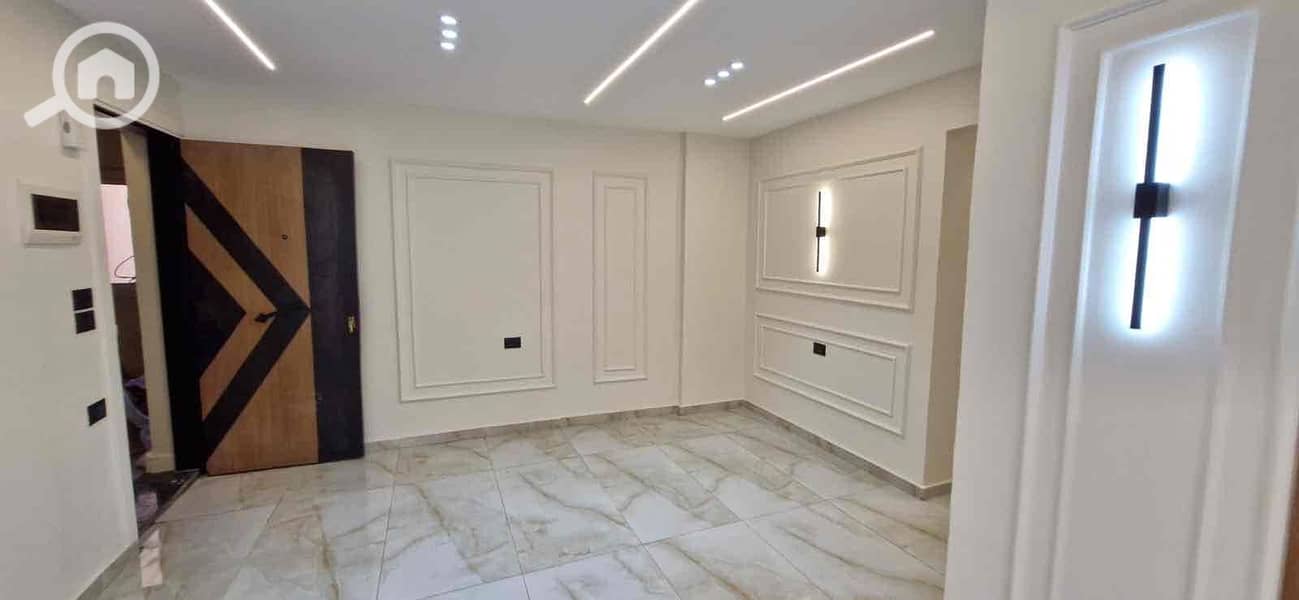 2 c63676dd-99f7-46e9-8e9d-d1918eac3936. jpg