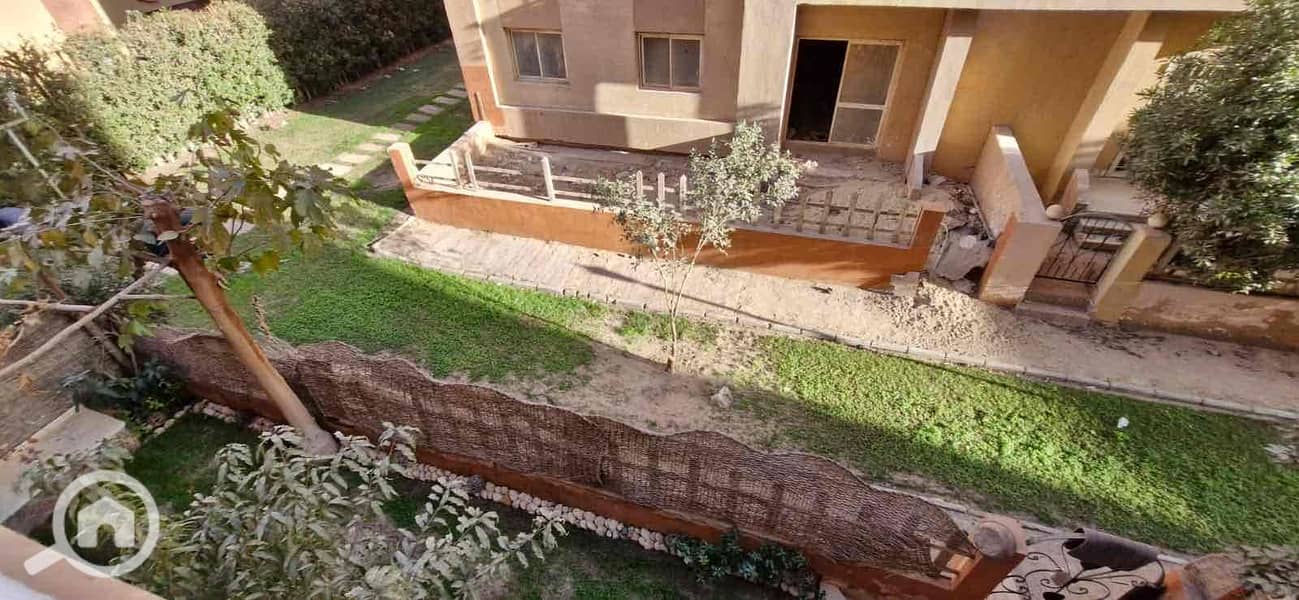 10 2088db16-0fff-4d1a-ba42-c9afb2e95e7b. jpg