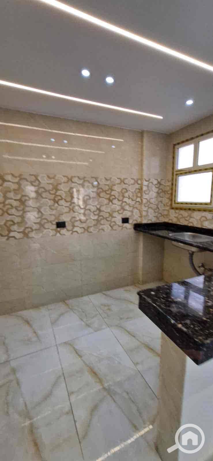 11 d3e5fa17-a1db-4ef3-b240-724f82bde1f5. jpg