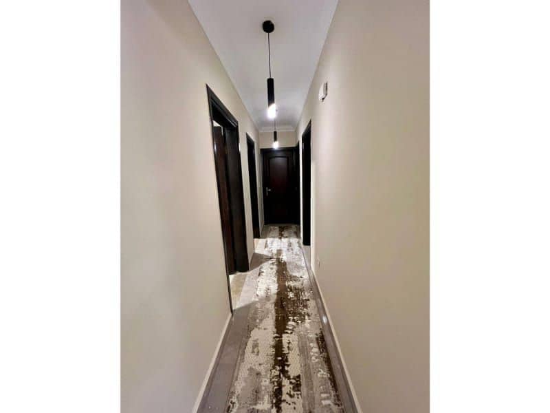 8 601ea0d5-72f1-4905-974a-d52e37eff0c8. jpg