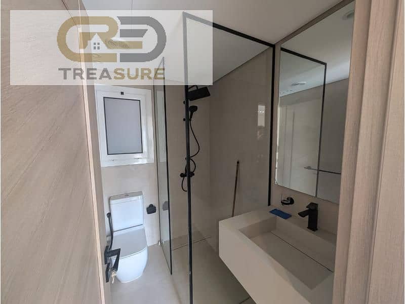 5 WhatsApp Image 2026-01-27 at 11.46. 08 AM. jpg