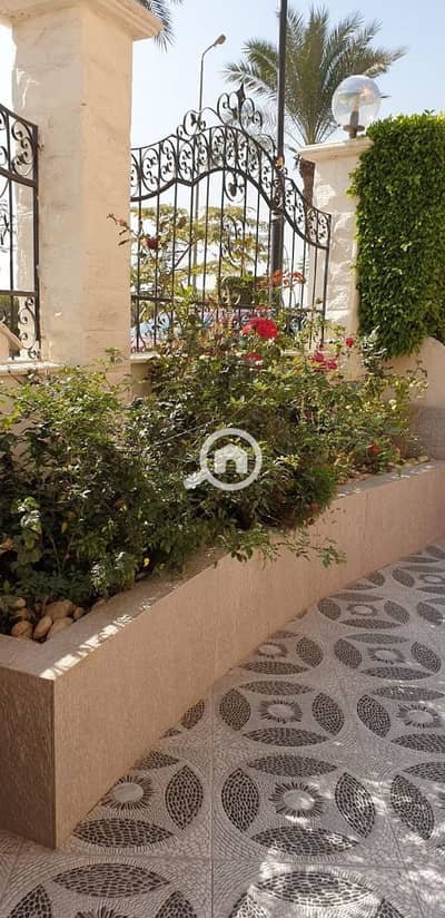 توين هاوس 4 غرف نوم للبيع في الشيخ زايد، الجيزة - 1. jpg