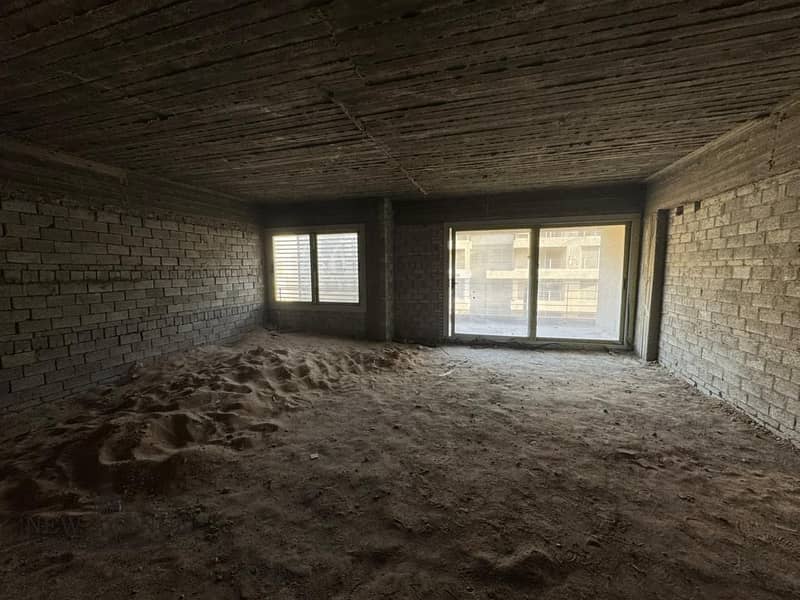 4 WhatsApp Image 2026-01-26 at 4.08. 53 PM. jpeg