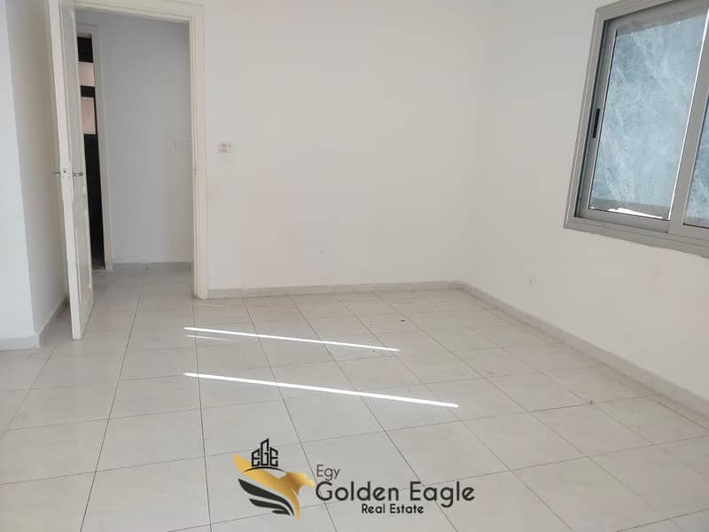 2 d22f5ec9-eddc-4f12-85c0-4c188b1b6b2c. jpeg