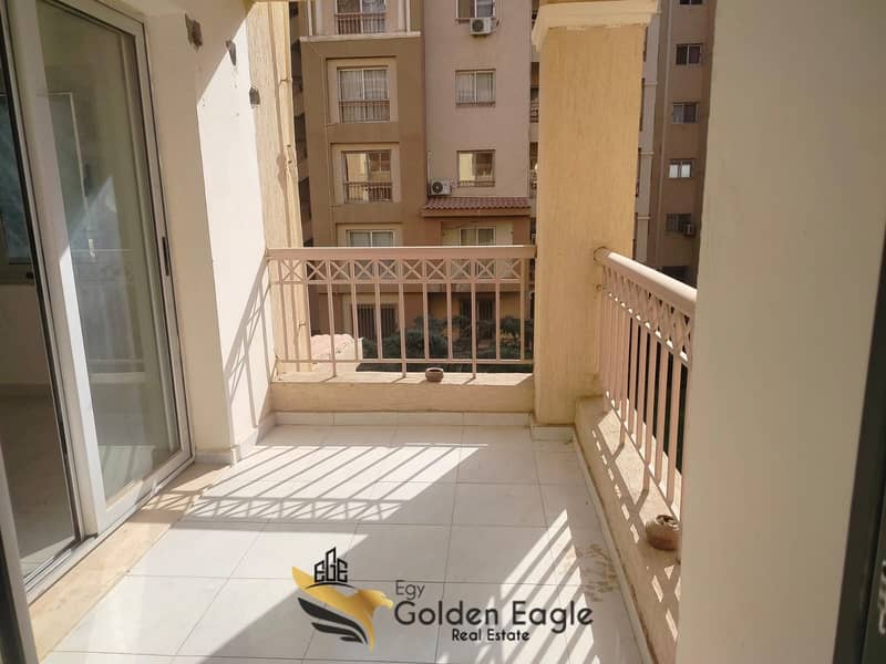 5 fce934e4-1855-41f2-9233-7dd4fd3e3b78. jpeg