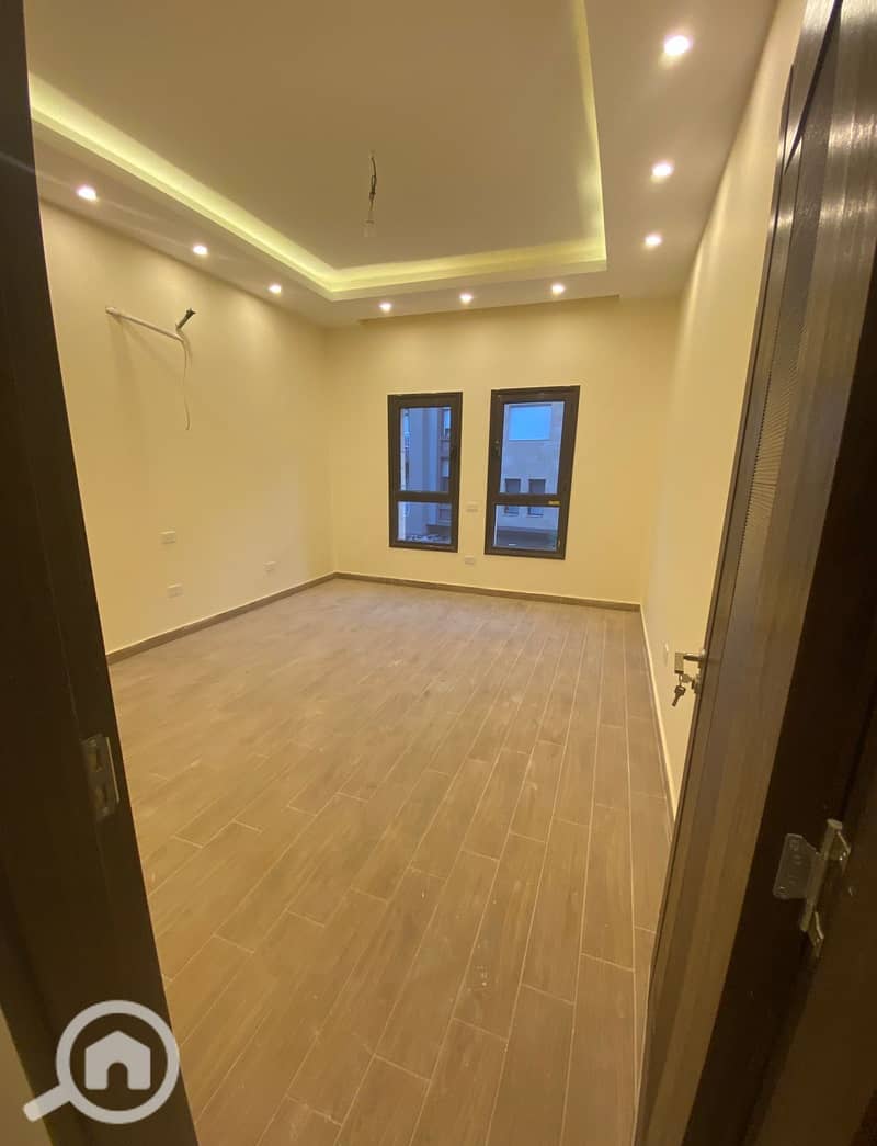 8 WhatsApp Image 2026-01-27 at 1.12. 52 PM. jpeg