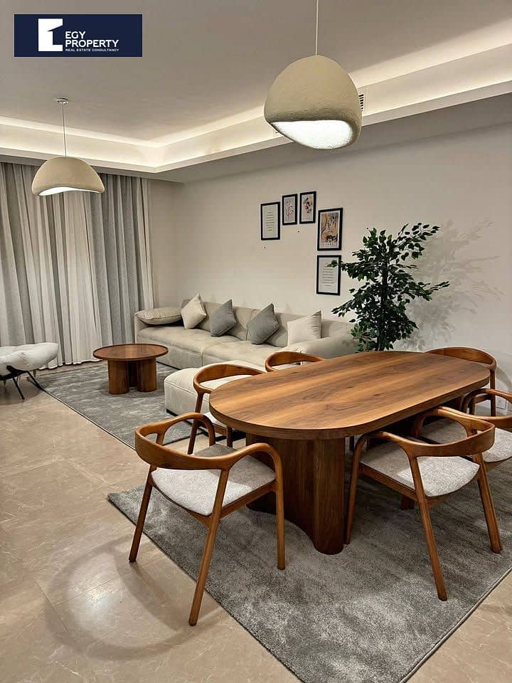 8 598934328_4280493698906891_5595085921407531271_n. jpg