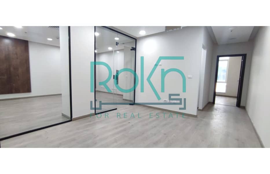 6 d8934b27-cc42-40be-8cd8-8ddbef32b5f1. jpg