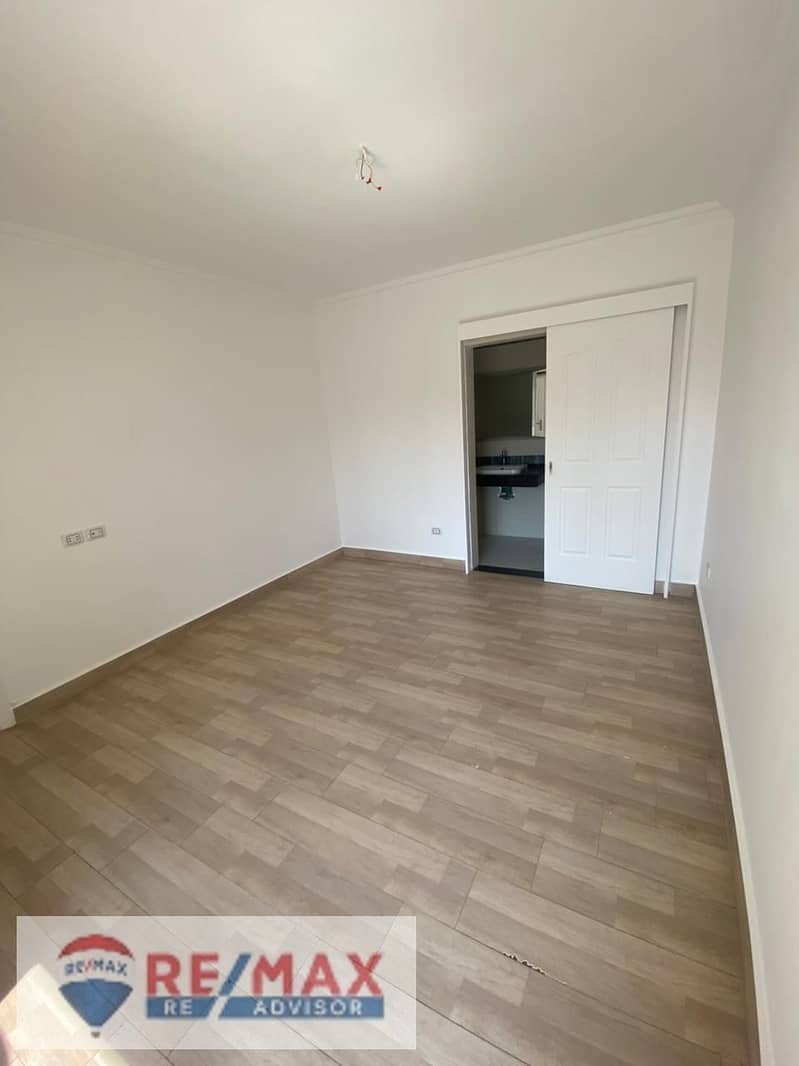 3 WhatsApp Image 2025-10-27 at 6.07. 17 PM (1). jpeg