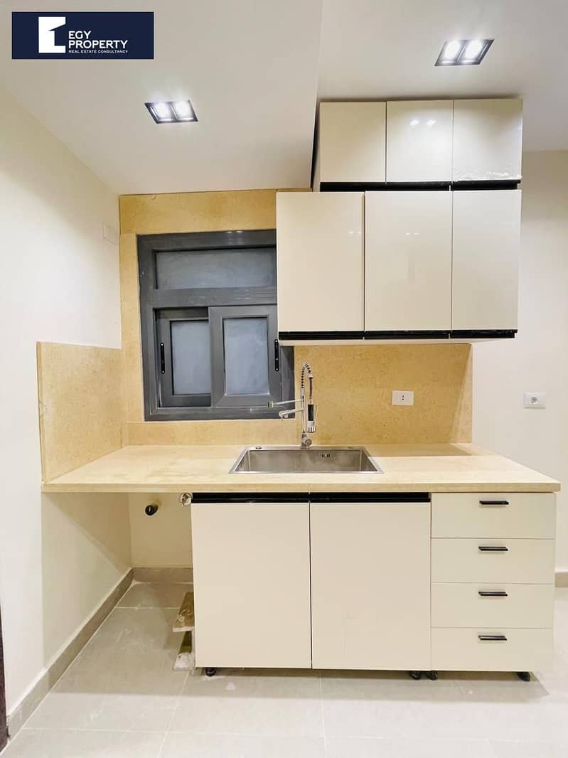 7 97730b6f-0182-46a0-a7d5-621fe5a0aa53. jpeg