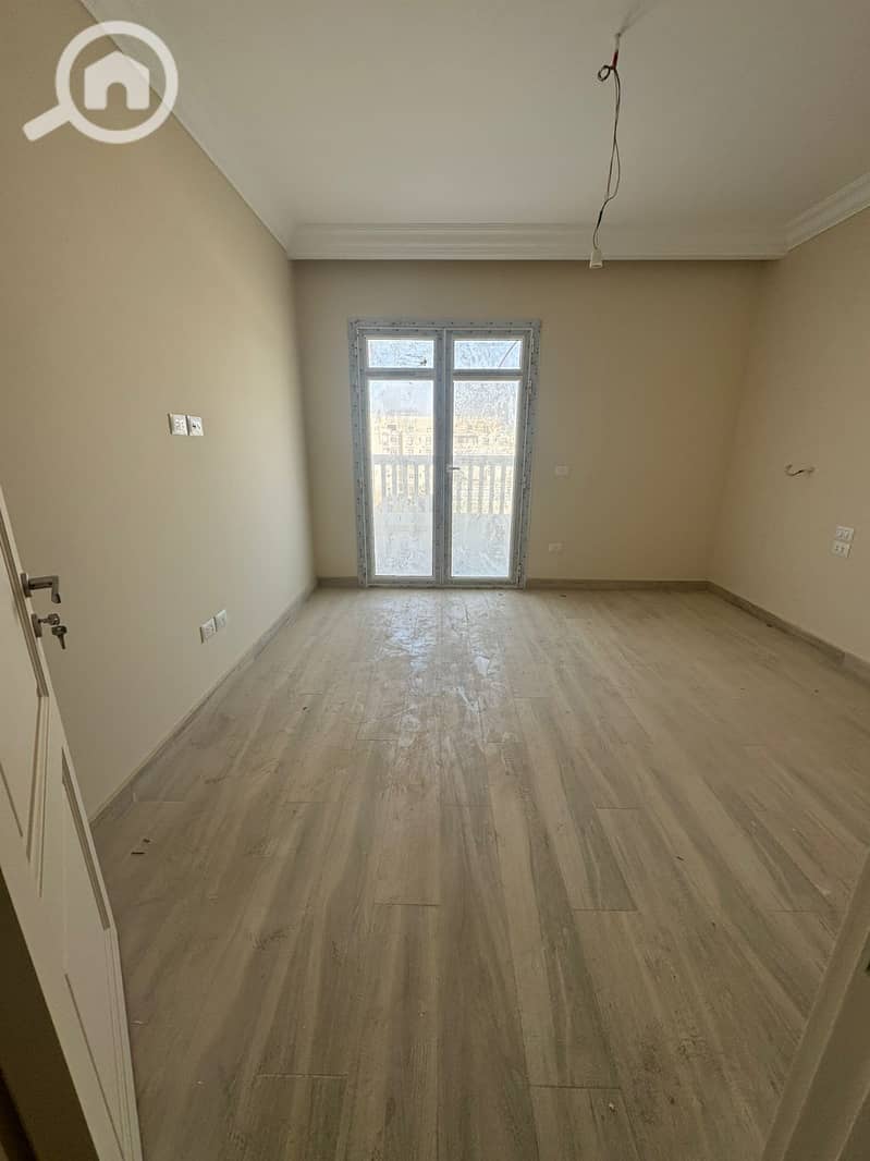 4 WhatsApp Image 2026-01-26 at 17.45. 00 (2). jpeg