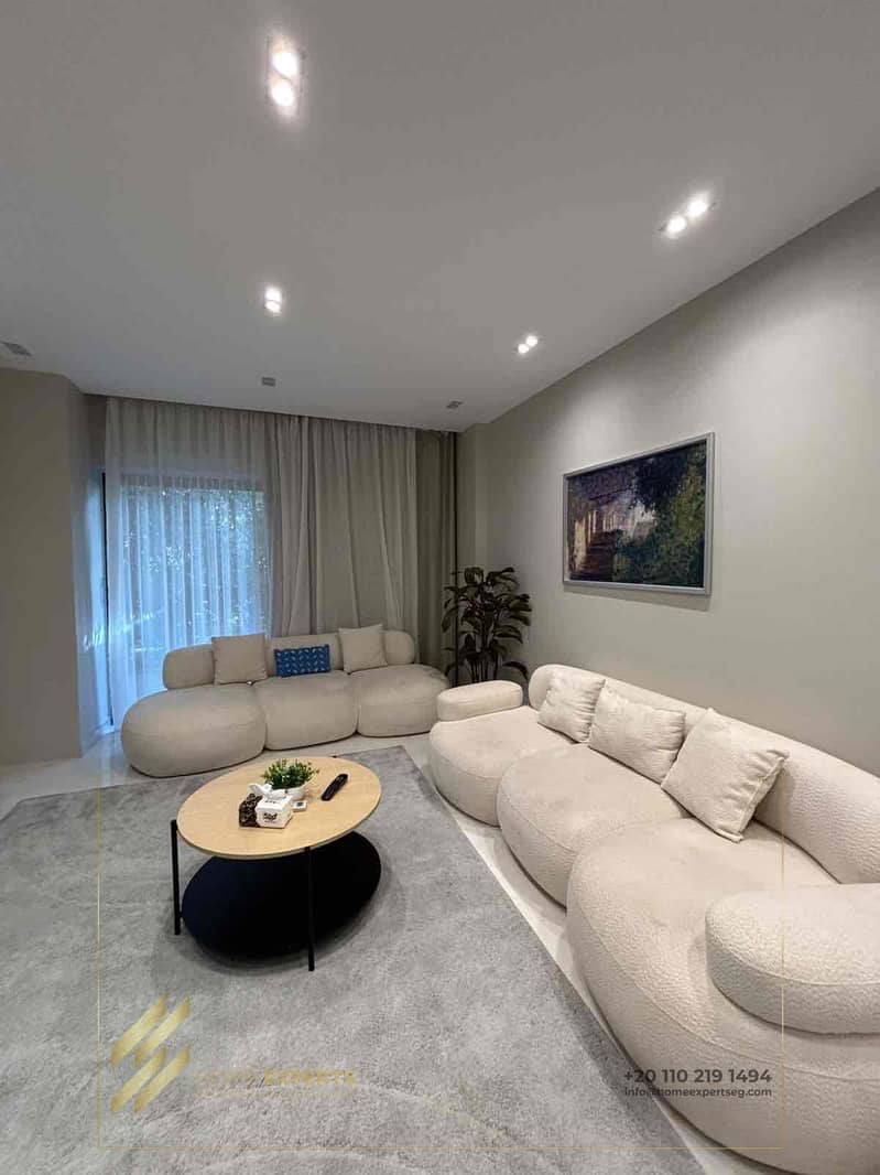 3 1aed617b-c3e5-476f-aa94-b845e8f742a9. jpg