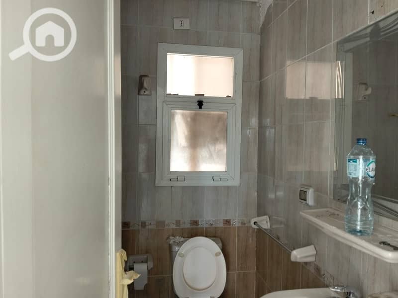 3 7ff4ba5c-161b-49f7-84bd-aed81599da5b. jpg