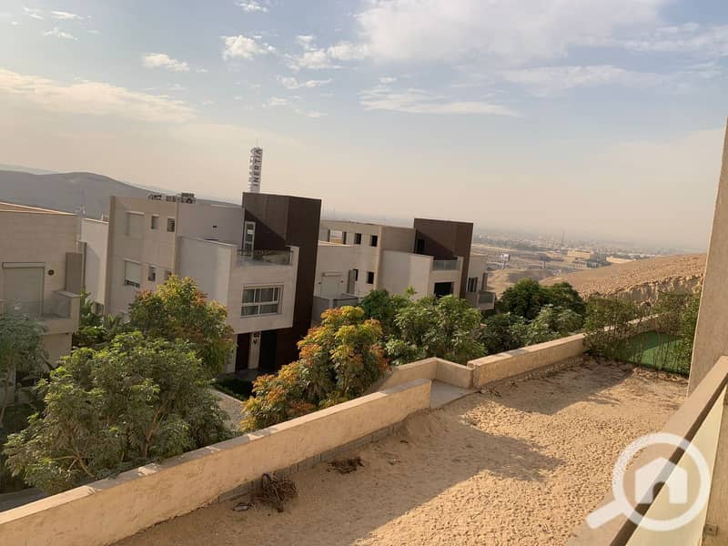 2 WhatsApp Image 2026-01-15 at 2.44. 26 PM (1). jpeg