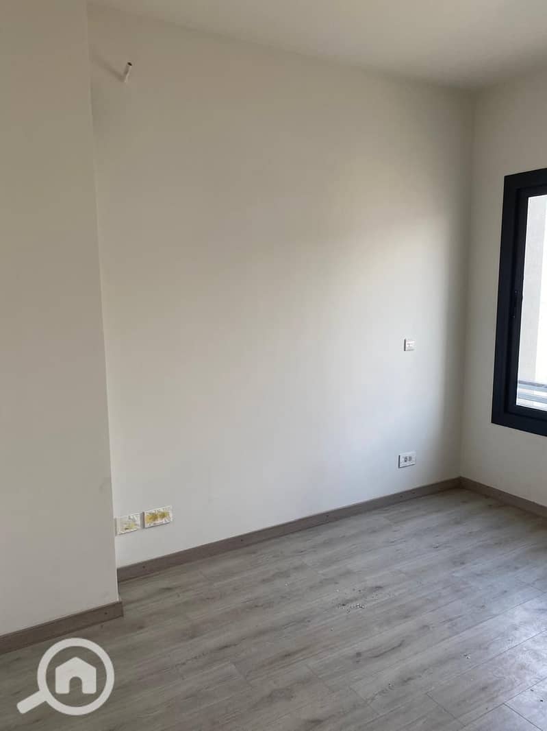 21 3cf87e61-cdac-46d4-be88-0590a006b20a. jpeg