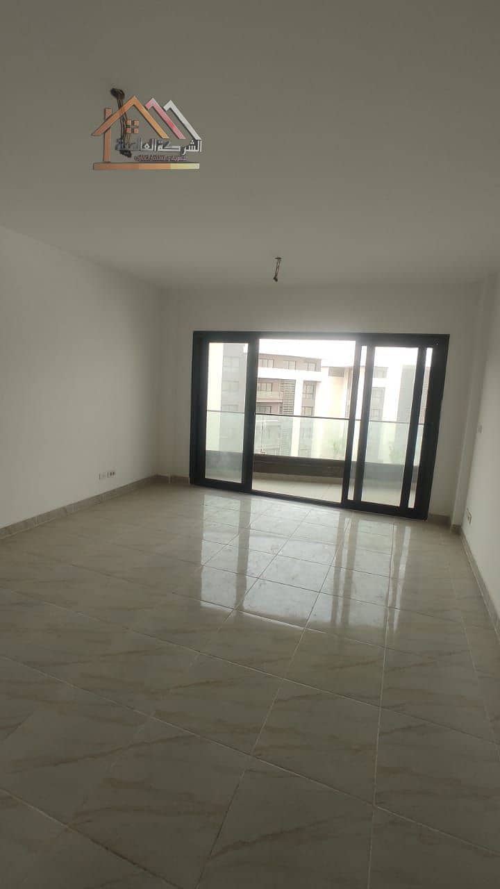 6 dedb71b1-0e99-4db6-a934-9c8e3d1a9bb4. jpg